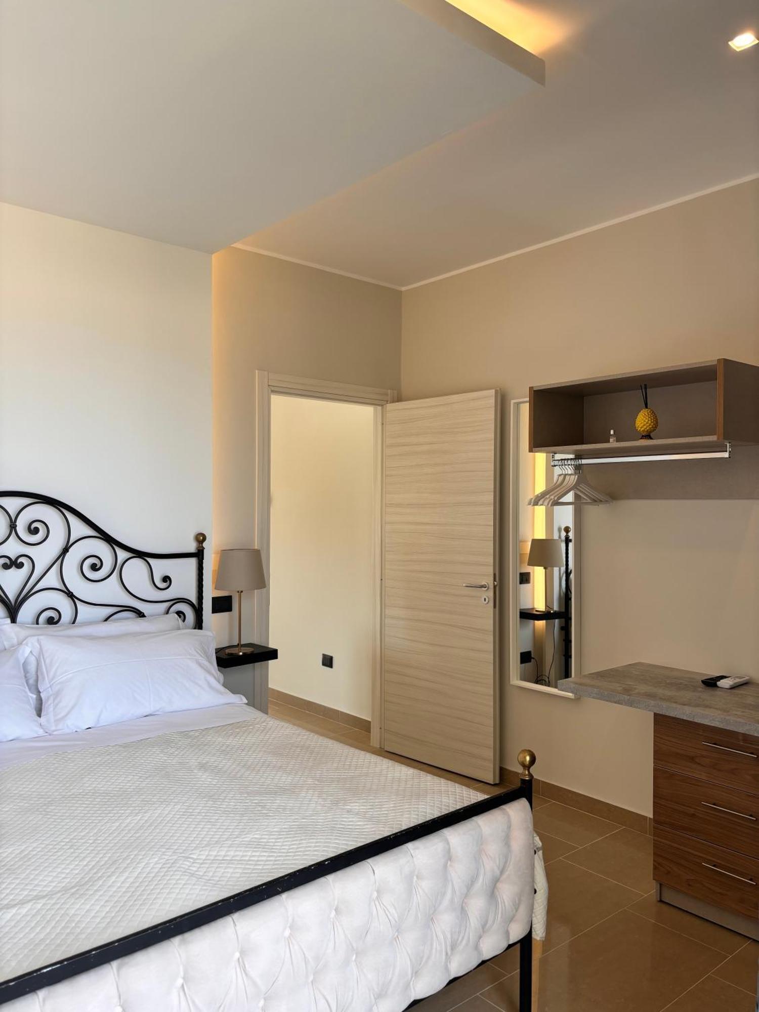 Ig - "Villa Don Antonio" Apartments ジャルディーニ・ナクソス エクステリア 写真