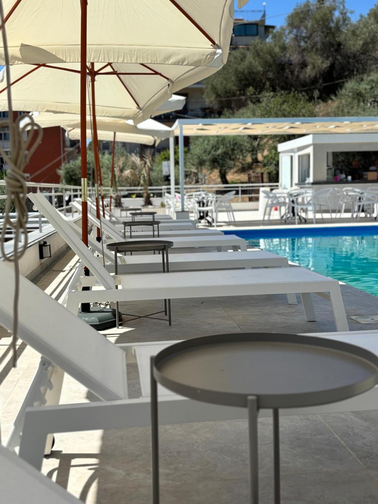 Ig - "Villa Don Antonio" Apartments ジャルディーニ・ナクソス エクステリア 写真