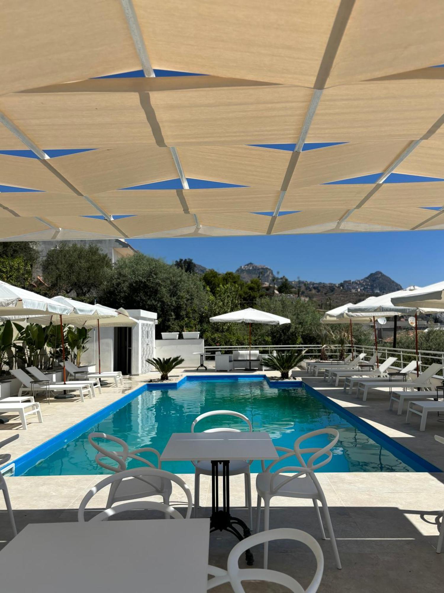 Ig - "Villa Don Antonio" Apartments ジャルディーニ・ナクソス エクステリア 写真