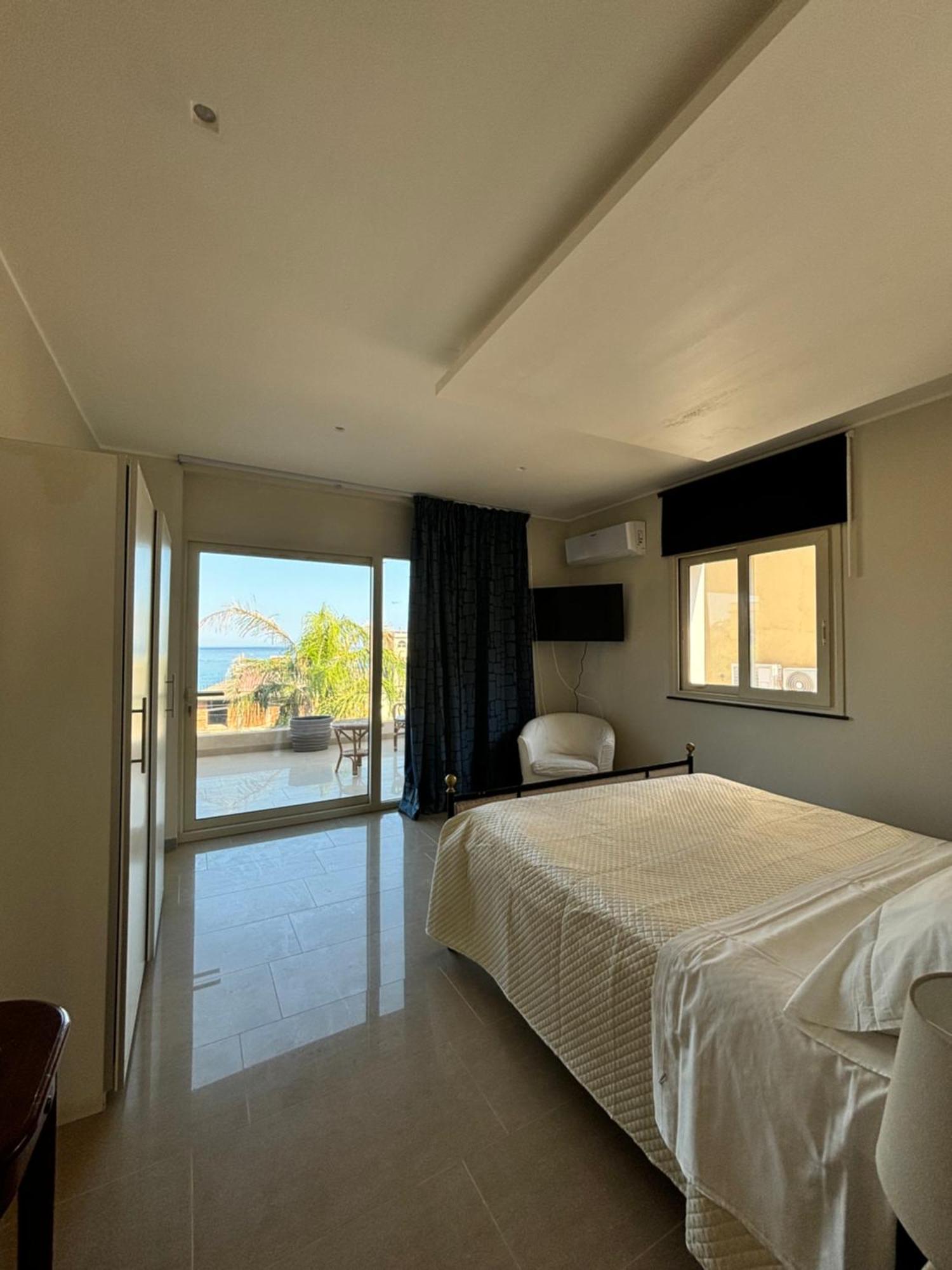 Ig - "Villa Don Antonio" Apartments ジャルディーニ・ナクソス エクステリア 写真